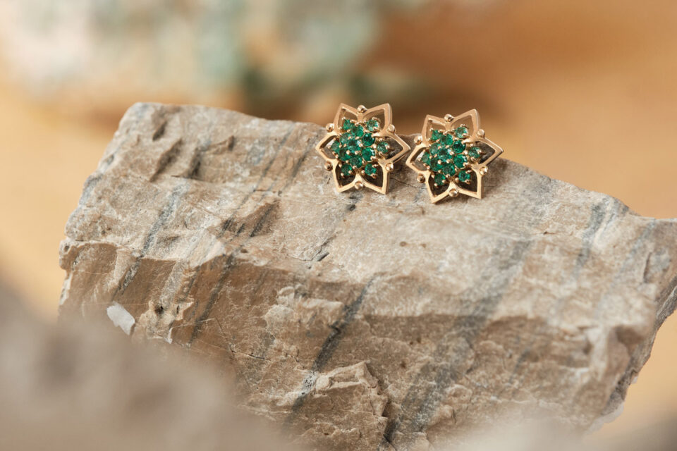 Aretes Flor Puntas